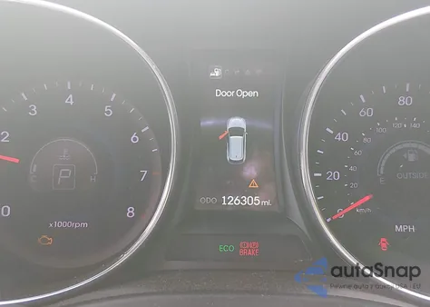 2014 Hyundai Santa Fe Limited z USA, uszkodzony, nr VIN KM8SR4HF2EU068133